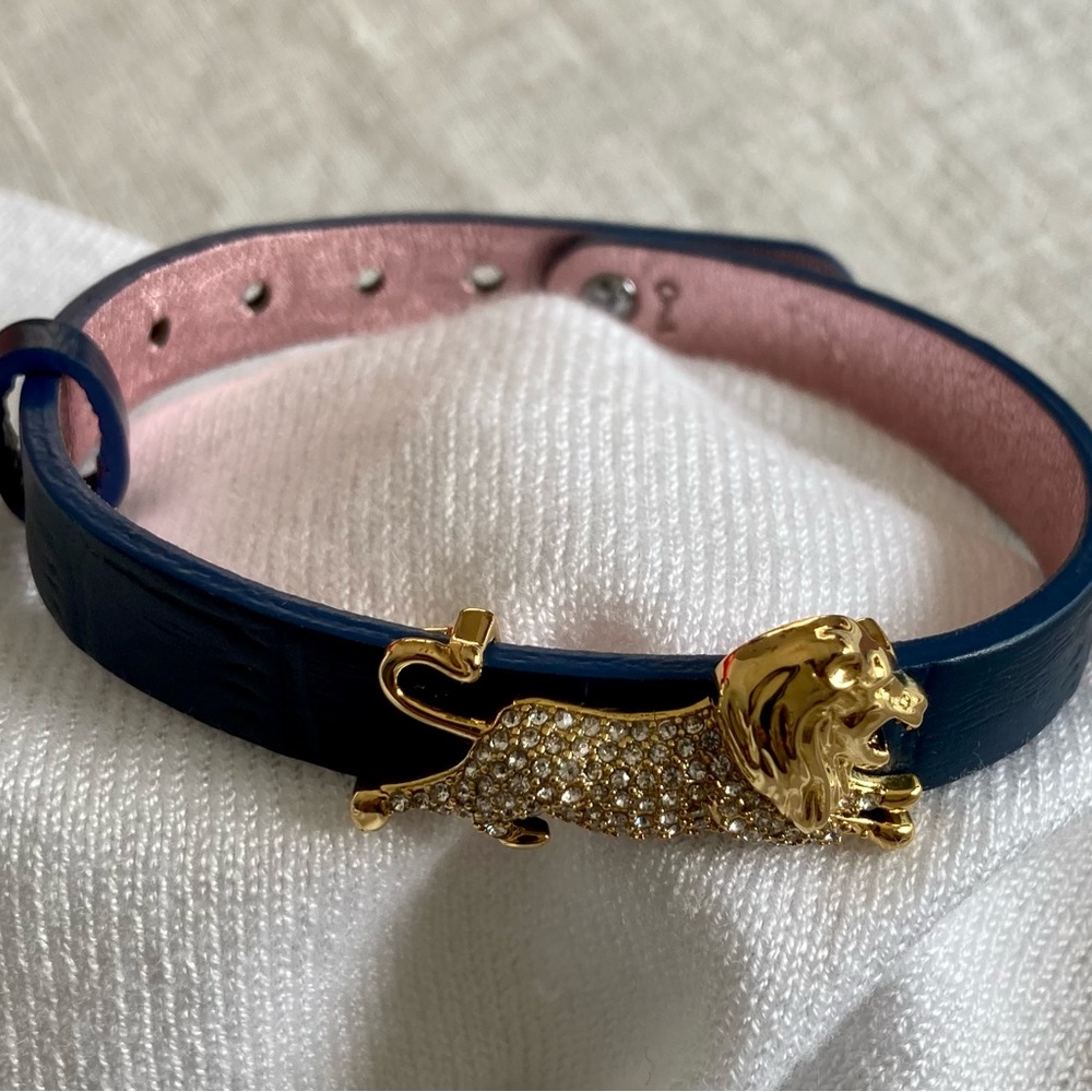 Stella & Dot Keep Collective Croc Embossed Bracelet with Roar Keeper Charm